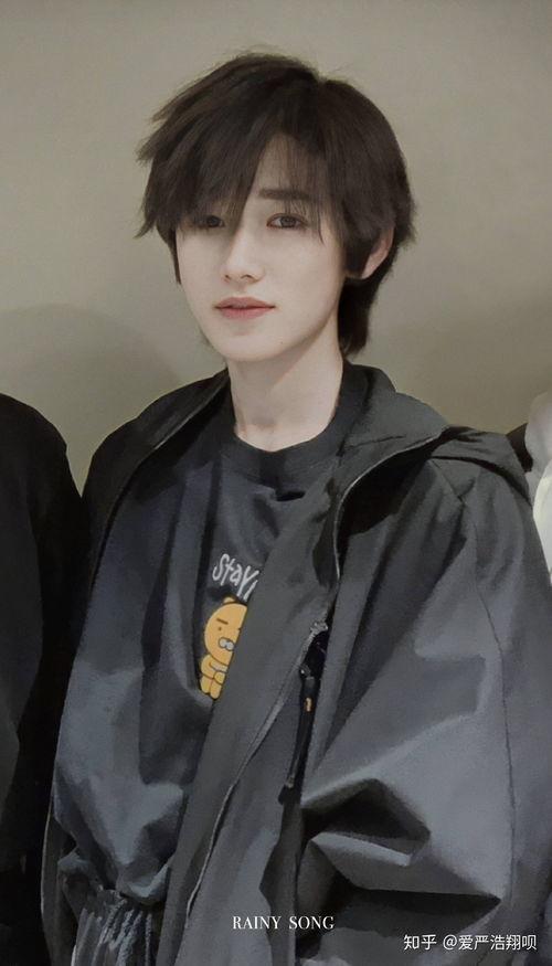 爆料马嘉祺宋亚轩视频,幕后真相令人震惊